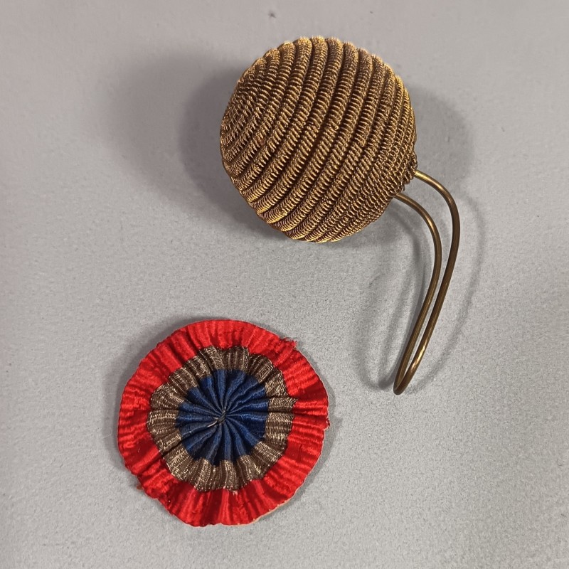 POMPON ET COCARDE KEPI MODELE 1886 CANNETILLE COULEURS OR POUR OFFICIER INFANTERIE ARTILLERIE LEGION